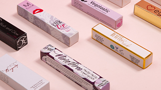 Lip glossy packaging box is for your reference